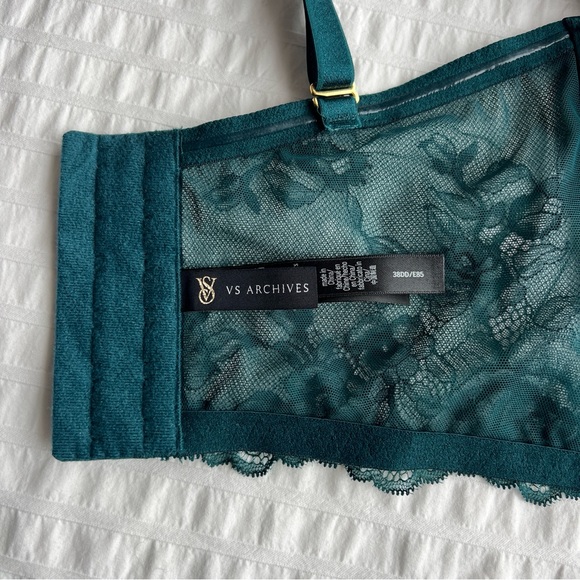 Victoria's Secret VS Archives Rose Lace Corset Bustier Top in Green, 38DD - Picture 13 of 16